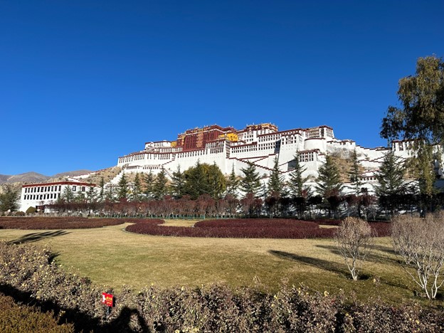 Americans in Tibet: Journey to the Roof of the World