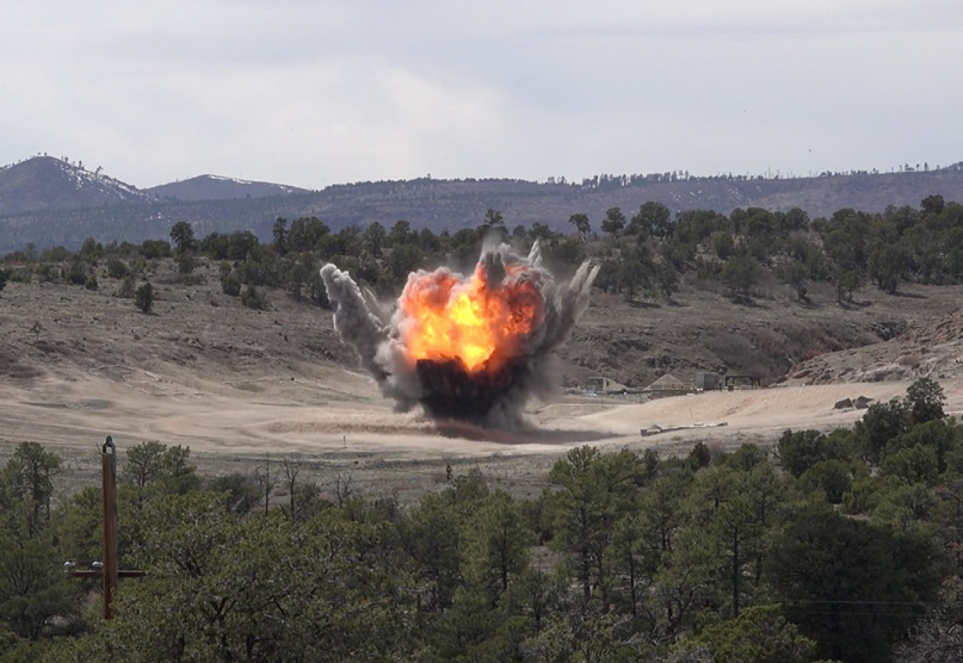 NA-19-LANL-explosives-test.png
